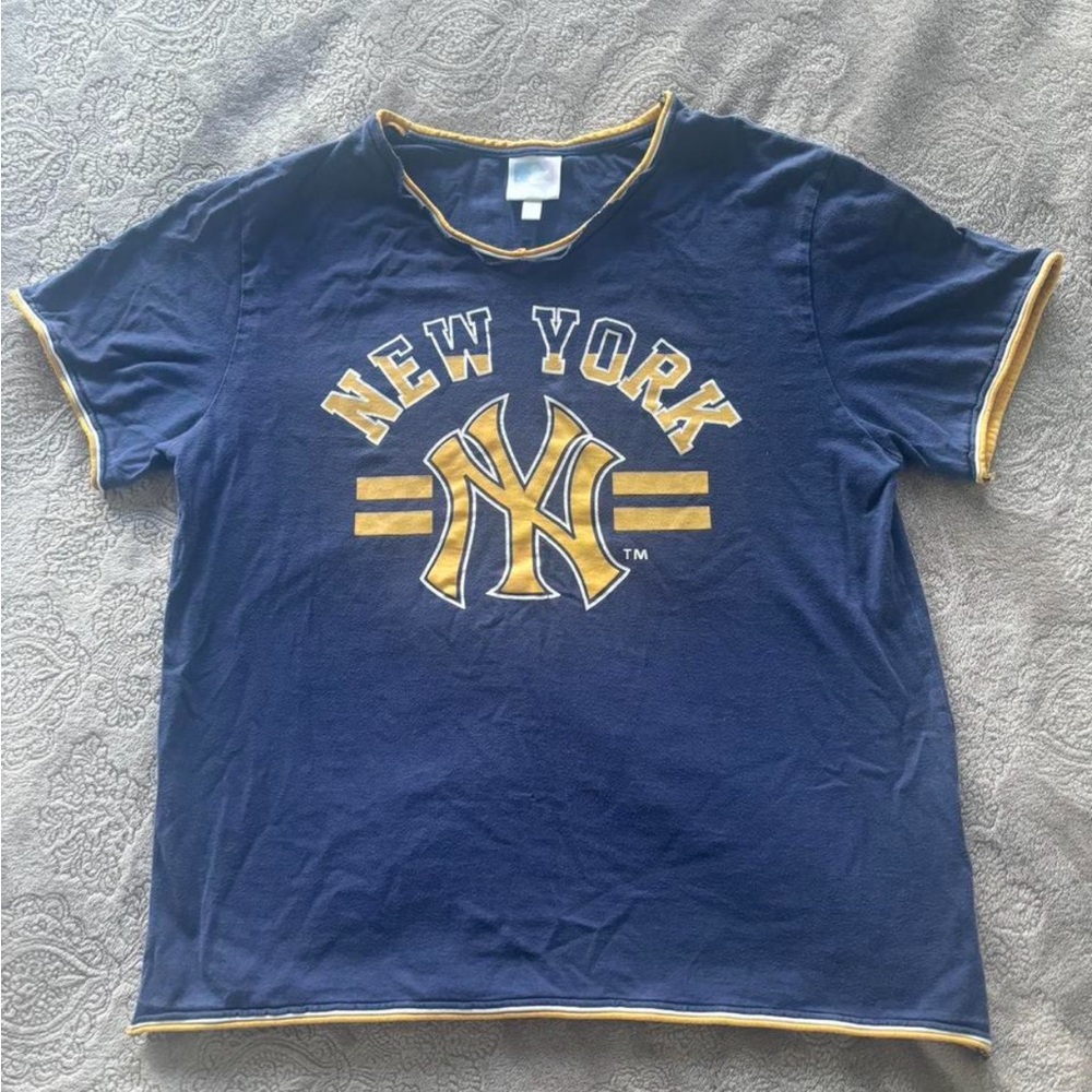 Women's Navy Blue New York Graphic Tee